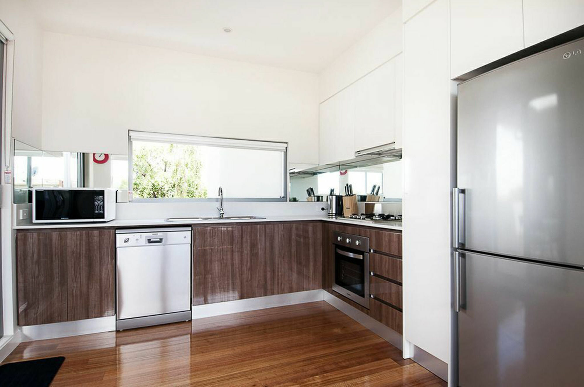 Position Perfect Apartment เมลเบิร์น ภายนอก รูปภาพ